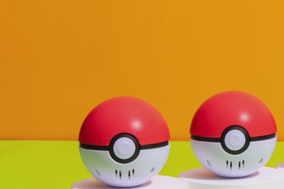 Pokemon PyokoPunyu Press & Pop Pokeball Pikachu Talking Pop Up Figure Takara Tomy